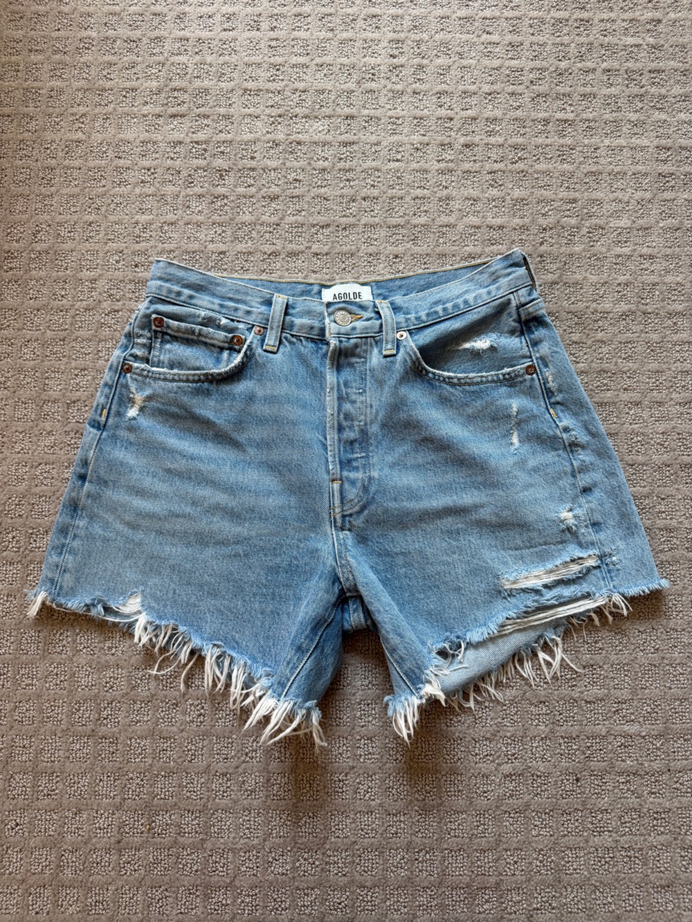 AGOLDE Parker Long Denim Shorts Size 26 Light Medium Wash Distressed
